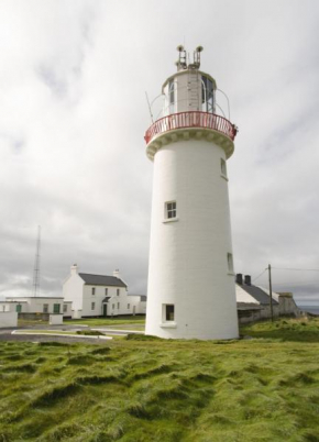 Отель Loop Head Lightkeeper's House  Килбаха